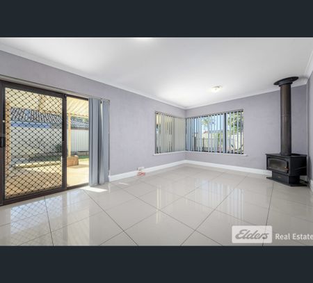 4 Jubilee Drive, Waikiki, WA 6169 - Photo 3