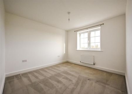 3 bedroom detached house to rent - Photo 4