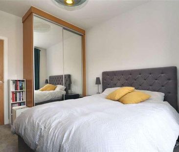 Woking, Surrey, GU22 - Photo 6