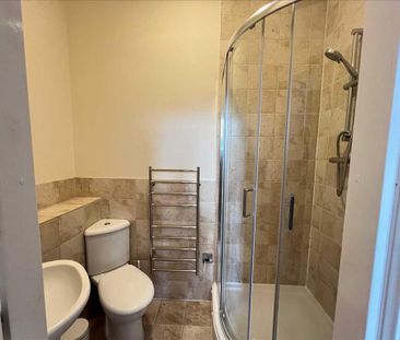2 bedroom apartment to rent - Photo 6