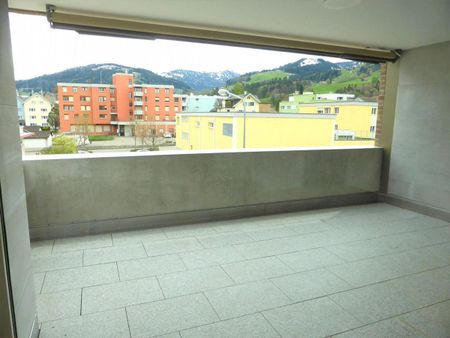 Gillpark Center 4.5 Bedroom Apartment, A3.3 - Photo 5