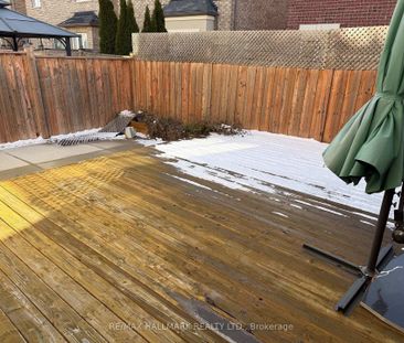 For Lease - 74 Lloyd Crescent, Brampton, Ontario - Photo 2