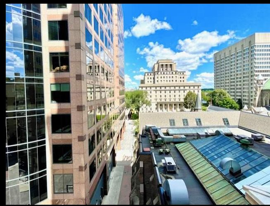 For Lease - 100 Hayden Street Unit# 701, Toronto, Ontario - Photo 1