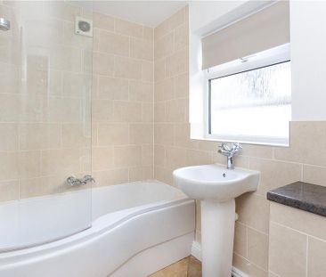 2 bedroom terraced house to rent - Photo 6