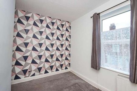 Oak Grove, Urmston, Manchester, M41 - Photo 5