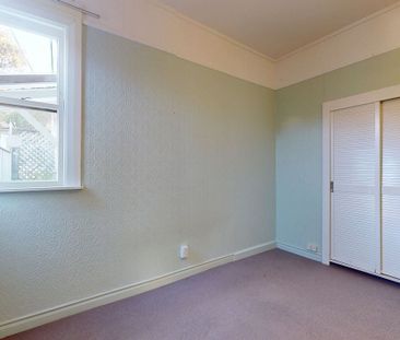 5 Knoll Street, Island Bay - Photo 5