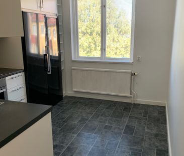 Drottninggatan, Motala - Photo 6