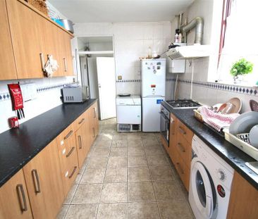 House share to rent - Photo 4