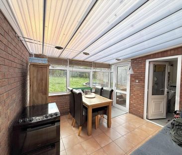 2 bedroom semi-detached house to rent - Photo 4