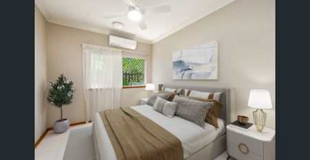 Furnished ground floor apartment, two streets from beach. - Photo 3
