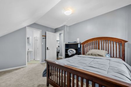 For Lease - 933 6 Highway Unit# 2nd Level, Hamilton, Ontario - Photo 3