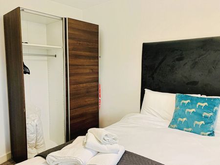 1 bedroom apartment to rent - Photo 5