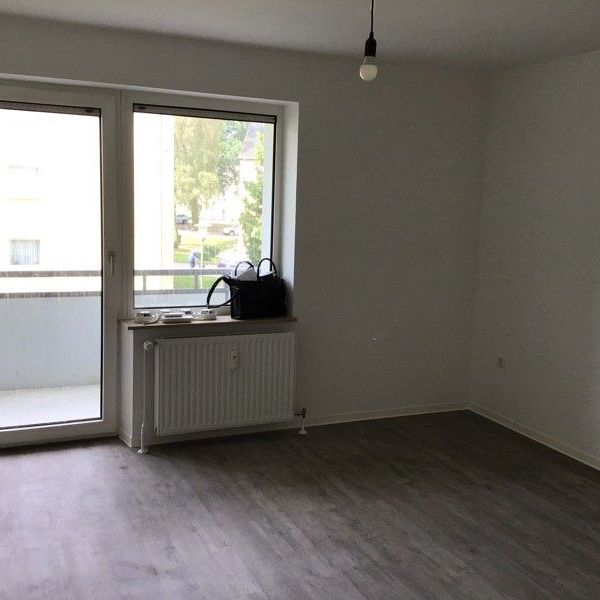 Nimm mich! Günstig geschnittene 2,5-Zimmer-Wohnung - Foto 1