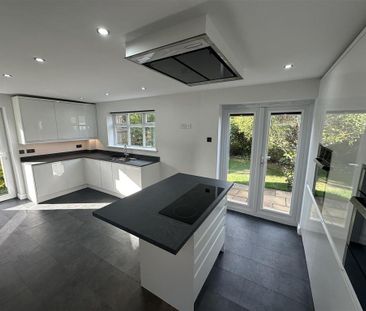 3 bedroom detached house to rent - Photo 6