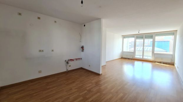 2 ZI Etagenwohnung + LOGGIA + LIFT - TRILLERPARK - GEFÖRDERTE Mietwohnung mit Finanzierungsbeitrag (EUR 23.800,43) - Foto 1