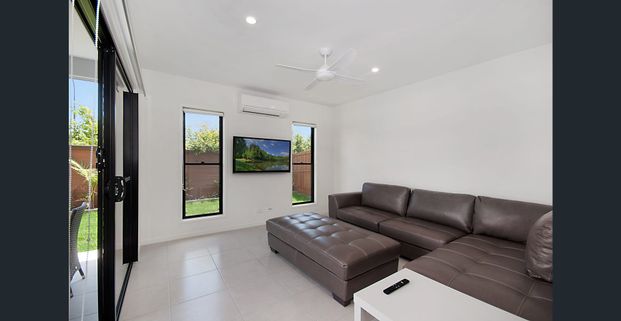 Private Ensuite Room in Birtinya Share House - Photo 1