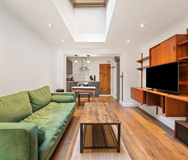 Studio Flat, Kingsland Road, E8 - Photo 2