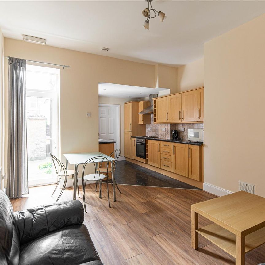 Bayswater Road, Jesmond, Newcastle Upon Tyne - Photo 1