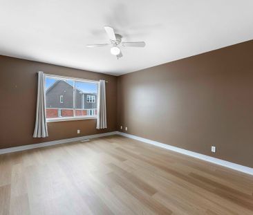 For Lease - 2352 Steeplechase Street, Oshawa, Ontario - Photo 2