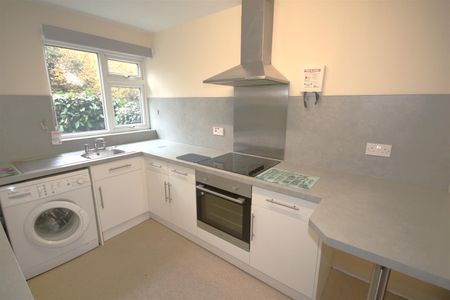 Kent CanterburyUlcombe Gardens, CT2 7QY, Canterbury - Photo 4