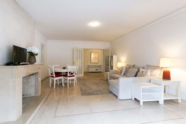 1 Bedroom Apartment in Estoril - Furnished - Photo 1