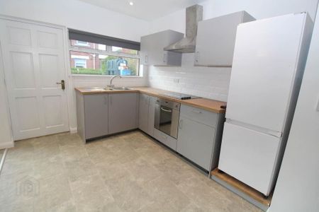 14 Church Drive, Bangor, BT20 3EE - Photo 2
