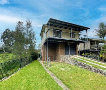 Waterfront Home In Dora Creek - Photo 4