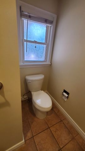 For Lease - 1412 Lakefield Street Unit# UPPER, Oshawa, Ontario - Photo 2