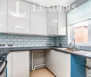 3 bedroom house to rent Adelaide Place, Fareham, PO16 - Photo 5