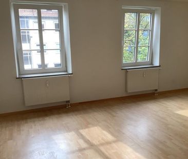 Hier findet jeder seinen Platz: große 4-Zimmer-Wohnung frei! - Photo 6