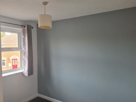 2 bedroom House To Let - Photo 5