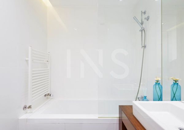 Apartamento T5 em Lisboa