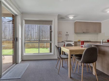 3 bedroom home located in Darley - Photo 2