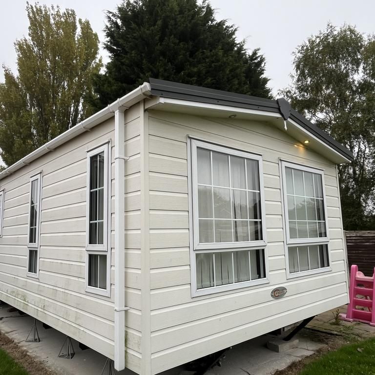 2 bedroom property to rent - Photo 1