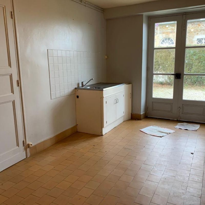 Location Maison 72m² VIRE NORMANDIE 14500 - Photo 1