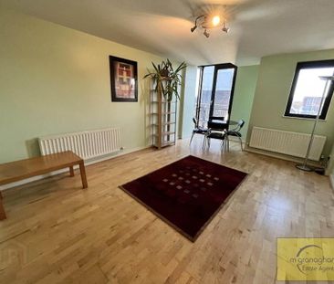 Apartment 8 17 Queens Square, Belfast, BT1 3FF - Photo 3