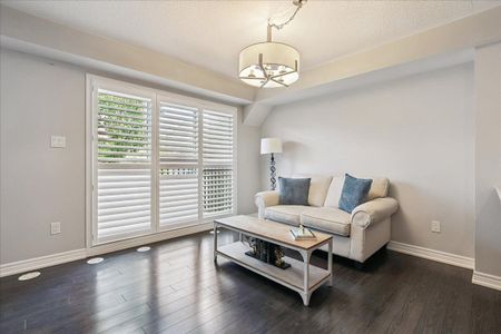 For Lease - 5625 Oscar Peterson Boulevard Unit# 19, Mississauga, Ontario - Photo 4