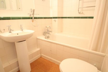 Broadwalk Court, W8, London - Photo 4