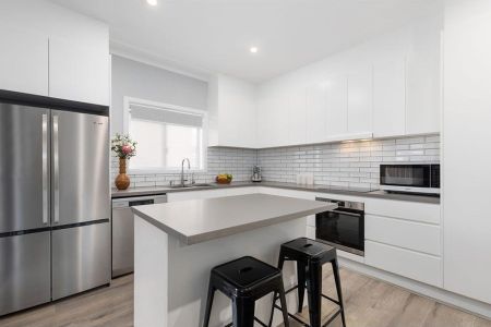 TASTEFULLY RENOVATED HOME IN PEACEFUL LOCATION - Photo 4