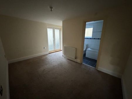 WakeGreenRoad, BIRMINGHAM - Photo 2