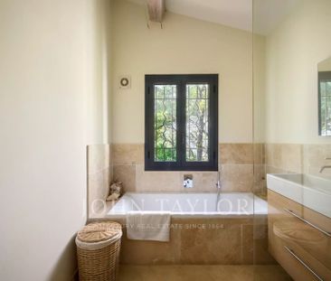 Maison à louer Valbonne, Cote d'Azur, France7 500 EUR / Mois - Photo 5