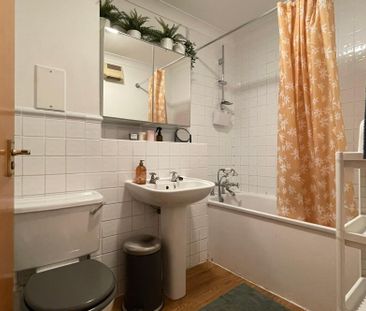 East Ferry Road - Photo 5