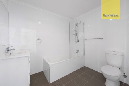 Sanctuary in the Sky: Renovated Top-Floor Apartment with Sweeping Views - Photo 5