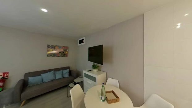 Piso de alquiler en Ronda de Valencia, Embajadores - Lavapiés - Photo 1