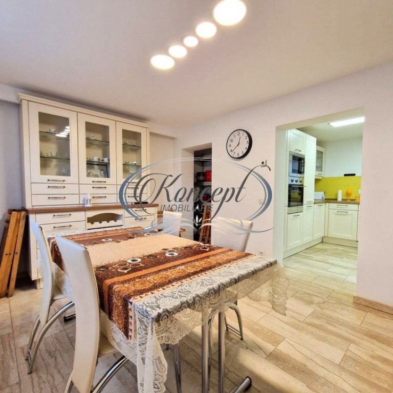 Casa la prima inchiriere in Dambul Rotund - Photo 1