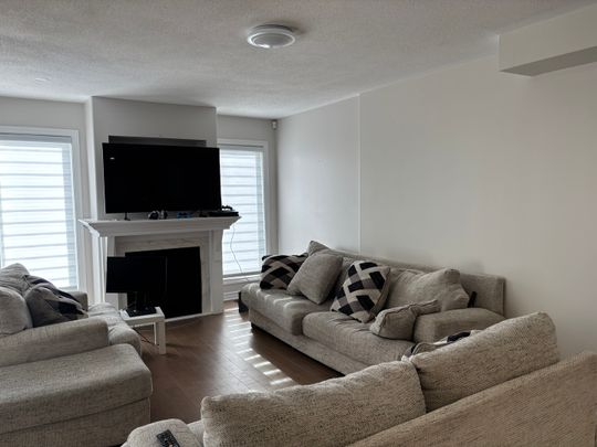 1393 Tremont Dr, Kingston, ON K7P 0K7 - Photo 1