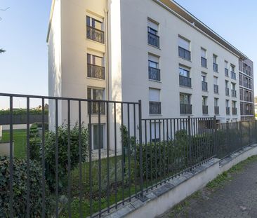 location Appartement T2 DE 42.28m² À LE CHESNAY - Photo 5