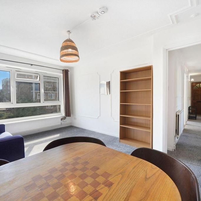 3 bedroom flat to rent - Photo 1