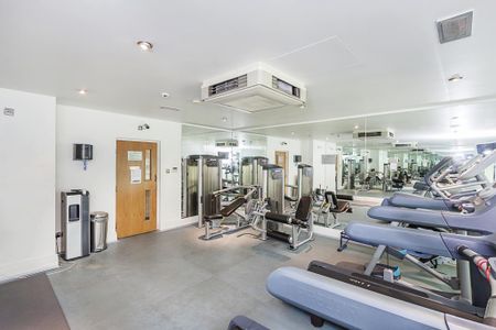 2 bedroom flat to rent - Photo 5