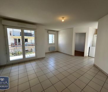 Location Appartement 2 pièces 54m² LISIEUX 14100 - Photo 1